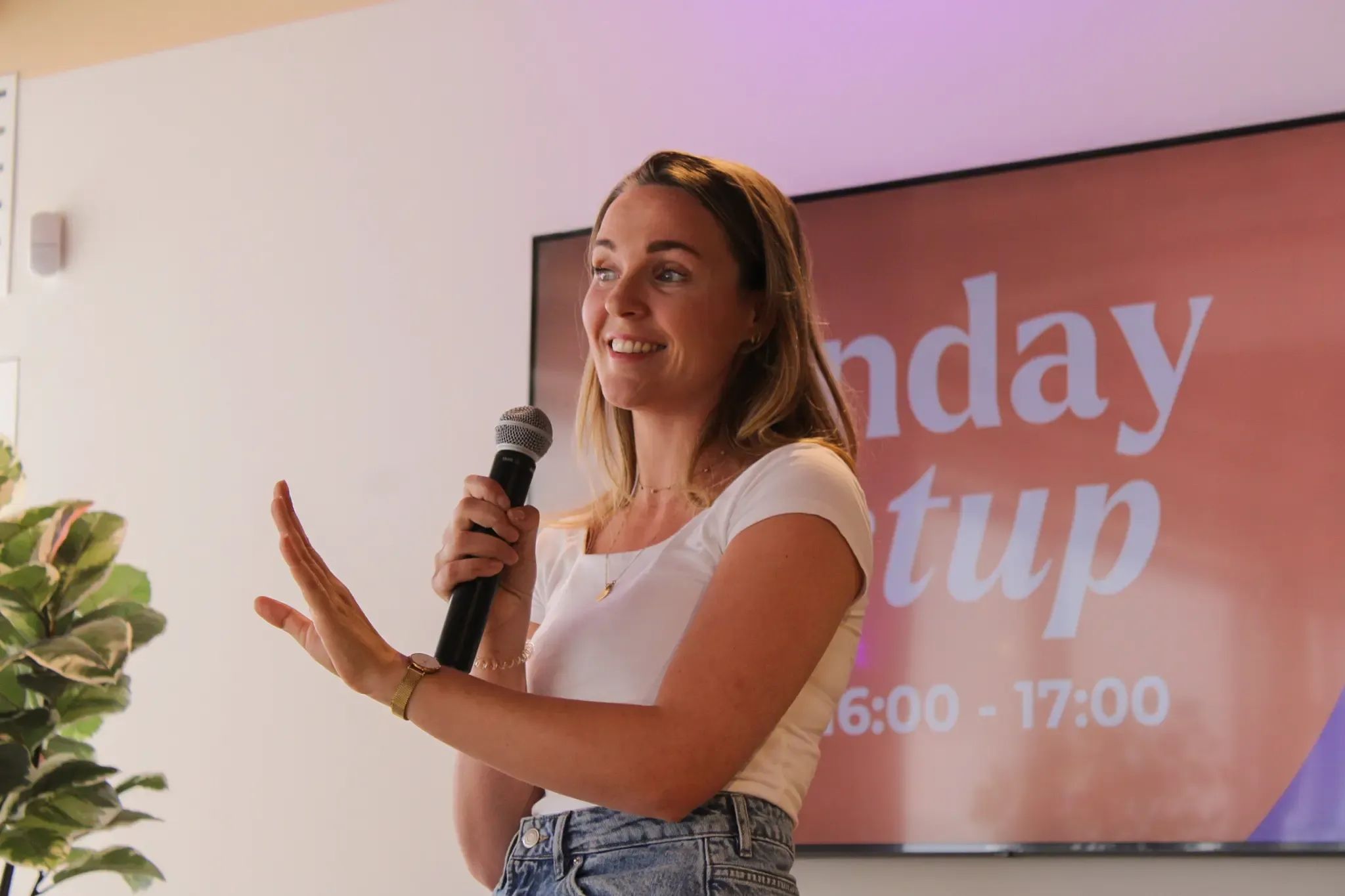 Elke eerste maandag van de maand organiseren we de Monday Meetup.